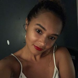 Meet your Posher, Ashlie